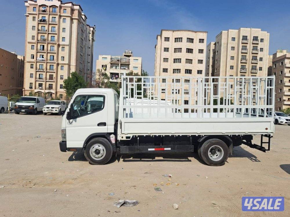 إعلان عن تكسير وتركيب جميع أنواع السيراميك