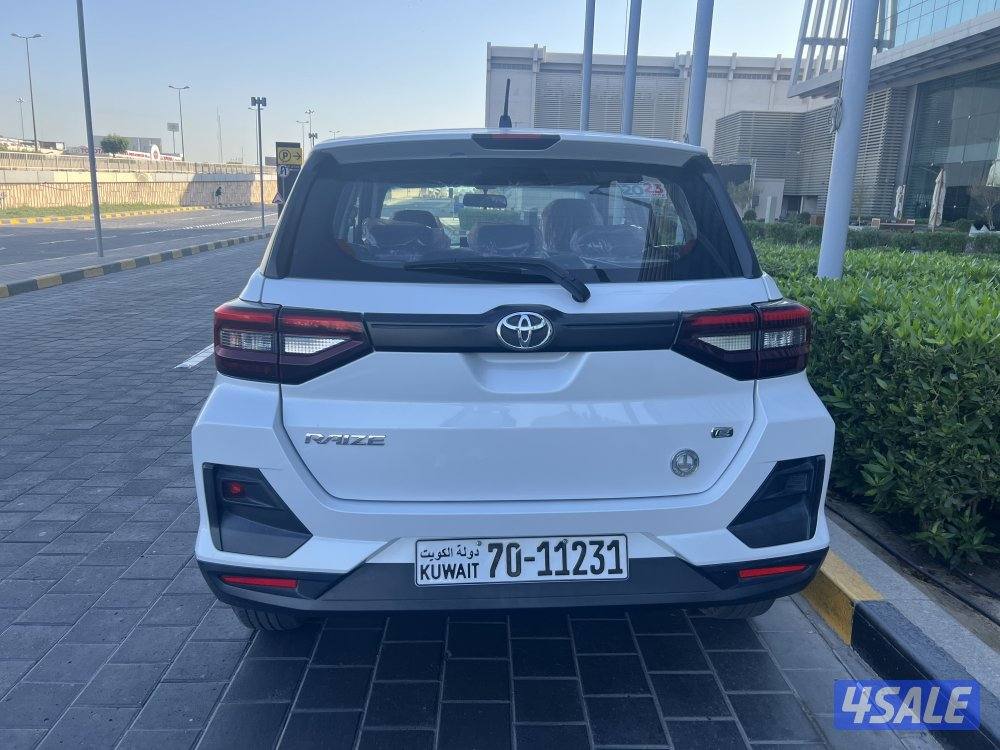 إعلان عن Ford Everest 23L