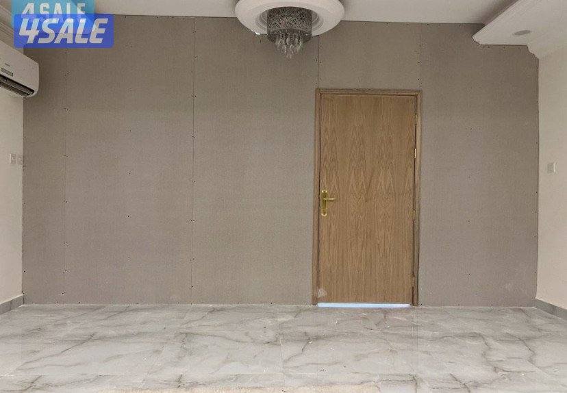 إعلان عن جينيسيس G90 2022