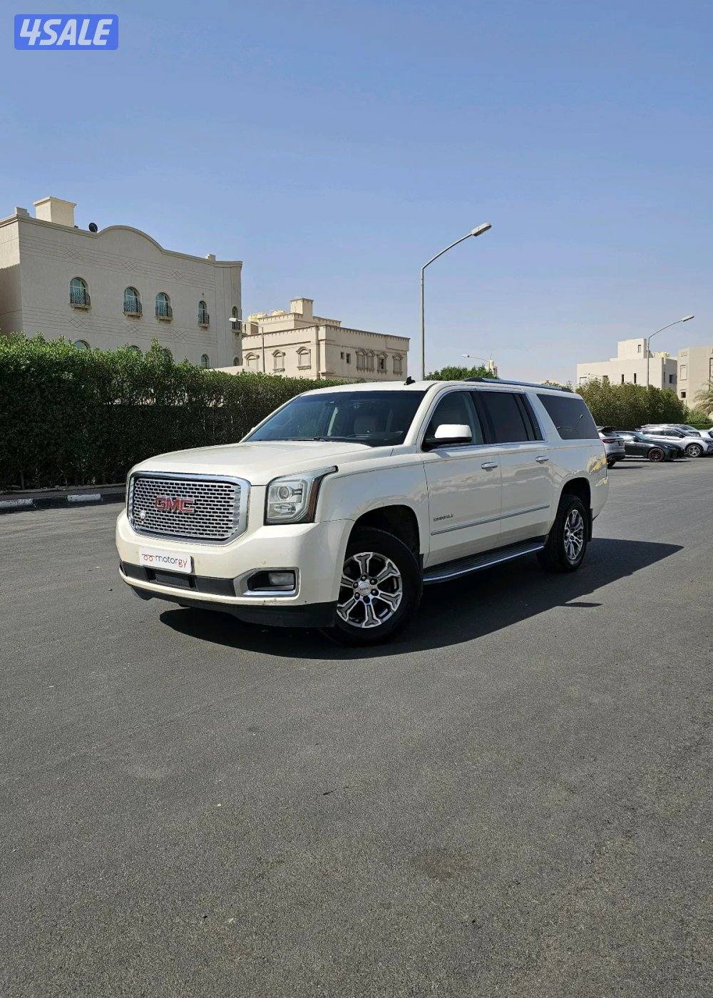 إعلان عن تنجيد وتلبيس جميع موديلات الأثاث منزلي كافيهات مطاعم صالونات شقق فندقي