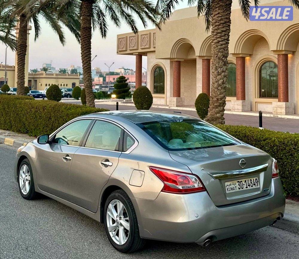 إعلان عن Mercedes-Benz E200 2019