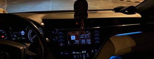 إعلان عن كامري 6 سلندر كامل المواصفات صبغ الوكالة جلد بيج