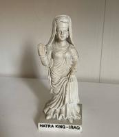 إعلان عن Iraqi women figure